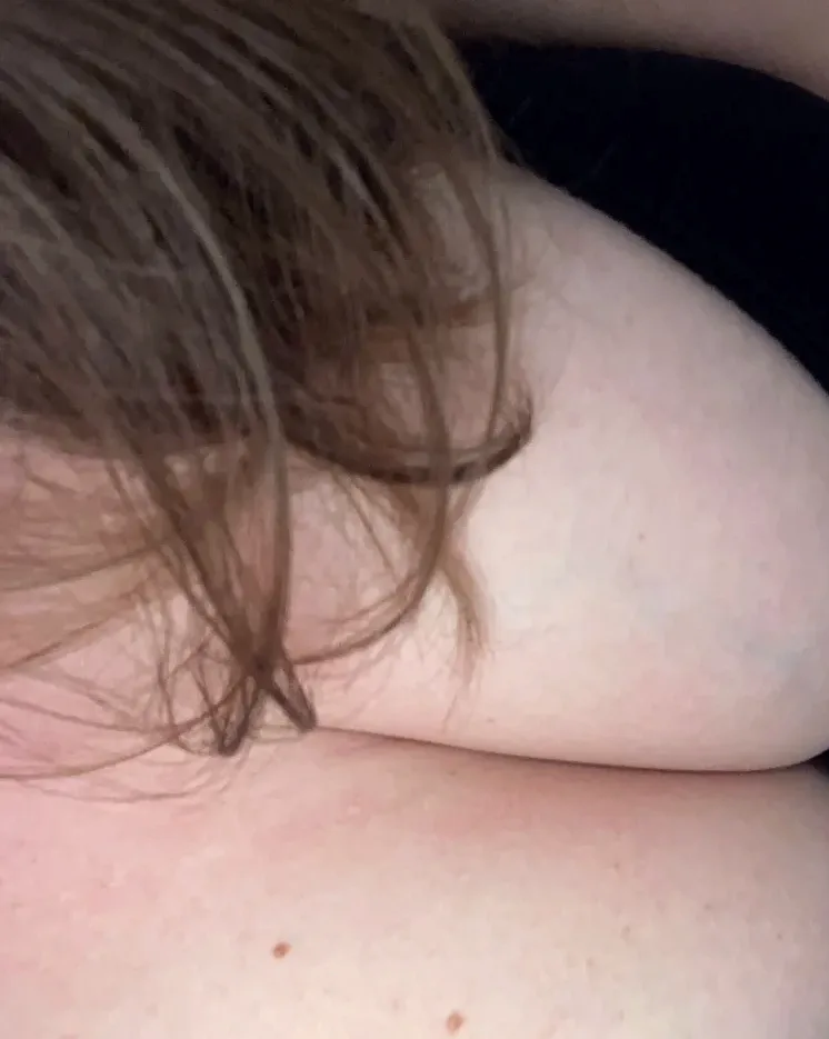 Amira, 36
